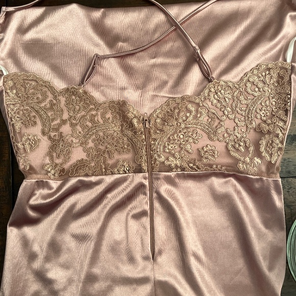 Formal Satin Lace Back Long Dress - Picture 8 of 8